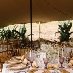 Nos gusta compartir lo bonito…
#bodasdecatering#grupoirunacatering#bodasbonitas#cateringpremium