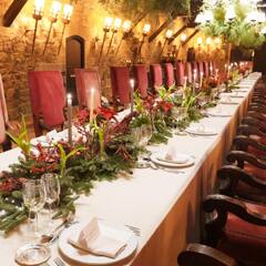 Recuerdos de cenas de empresa de estas navidades…maravilla! cenadeempresa#celebracion#decoracionnavideña#mesasdecoradas#mesadenavidad#cenadenavidad